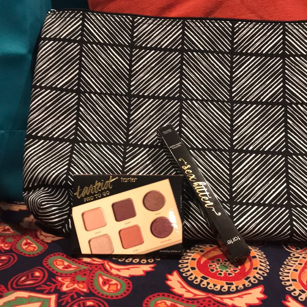 tarte makeup with free bag!
